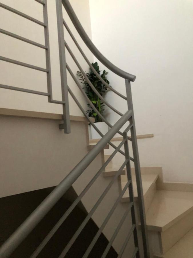 Ferienwohnung Mansarda Mentana Due Vittoria Exterior foto