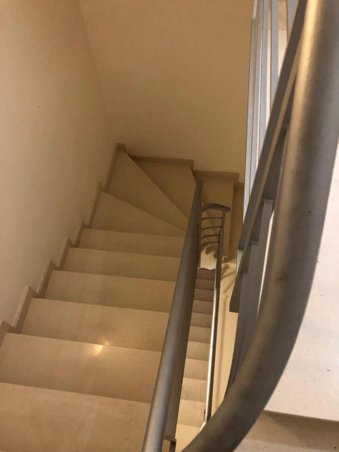 Ferienwohnung Mansarda Mentana Due Vittoria Exterior foto