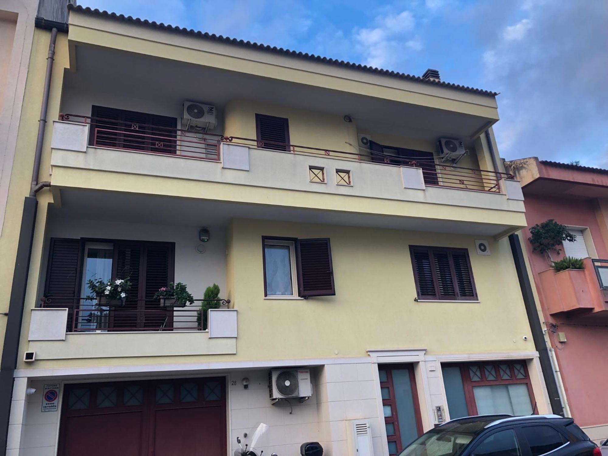 Ferienwohnung Mansarda Mentana Due Vittoria Exterior foto